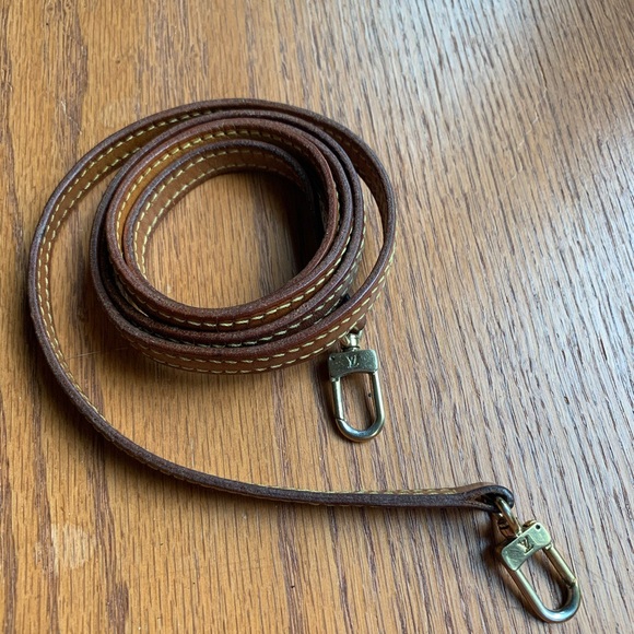 🚫SOLD ON Ⓜ️🚫✨Lv mini speedy bag - Picture 11 of 13